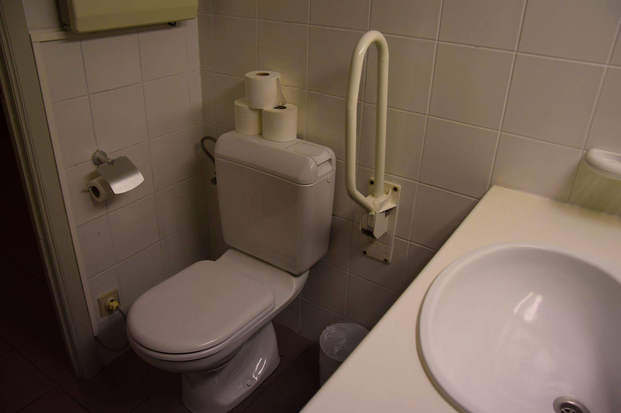 City Apartments Antwerpen * Anversa